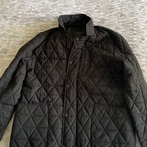 Lightweight warm Andrew Marc men jacket great condition